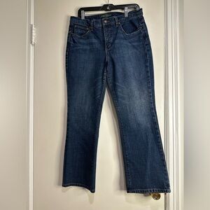 LRL  lauren jeans co. Women’s Bootcut Petite 12. Dark Wash. 5 Pocket.